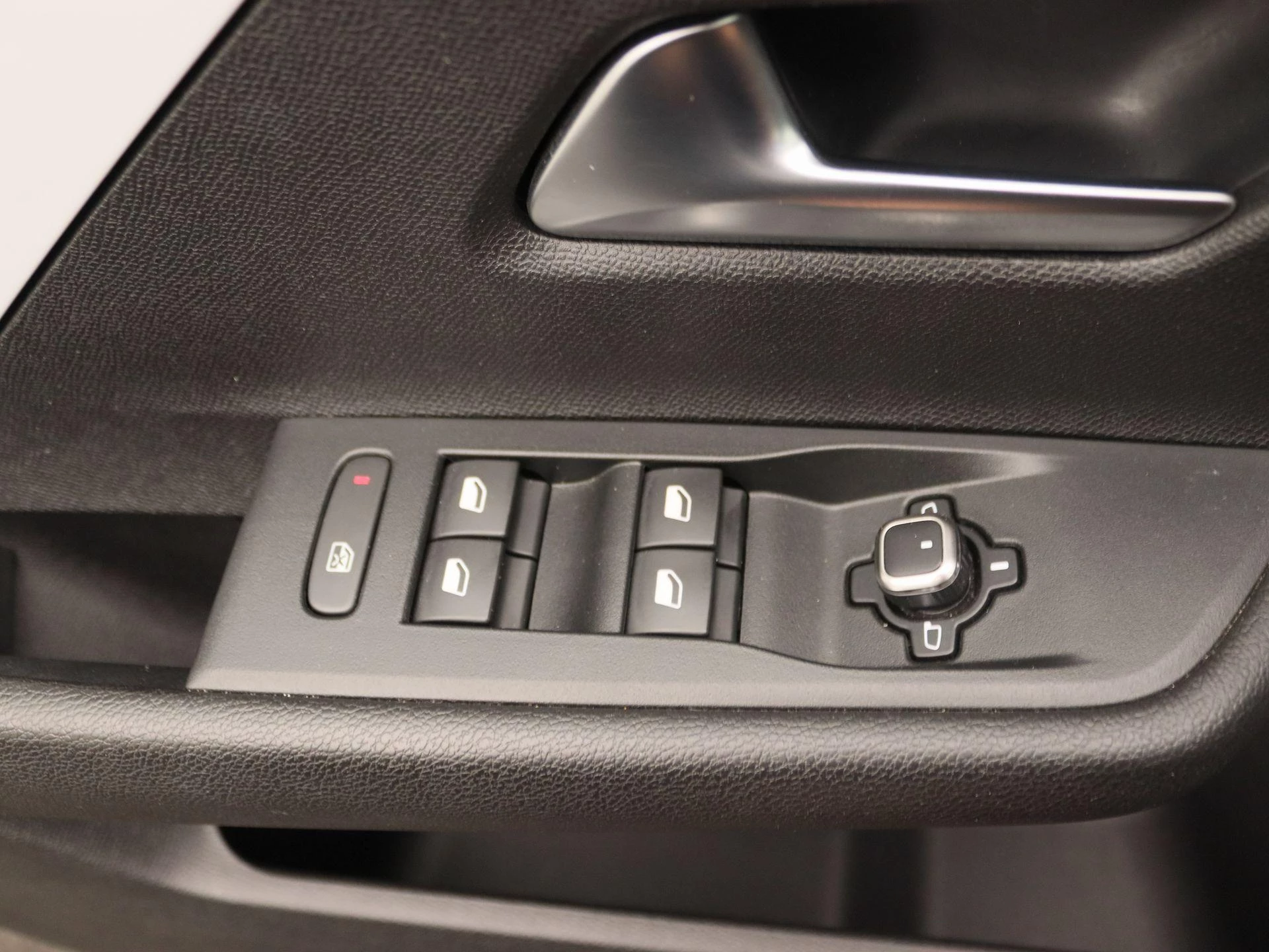 Opel-Astra-image-19