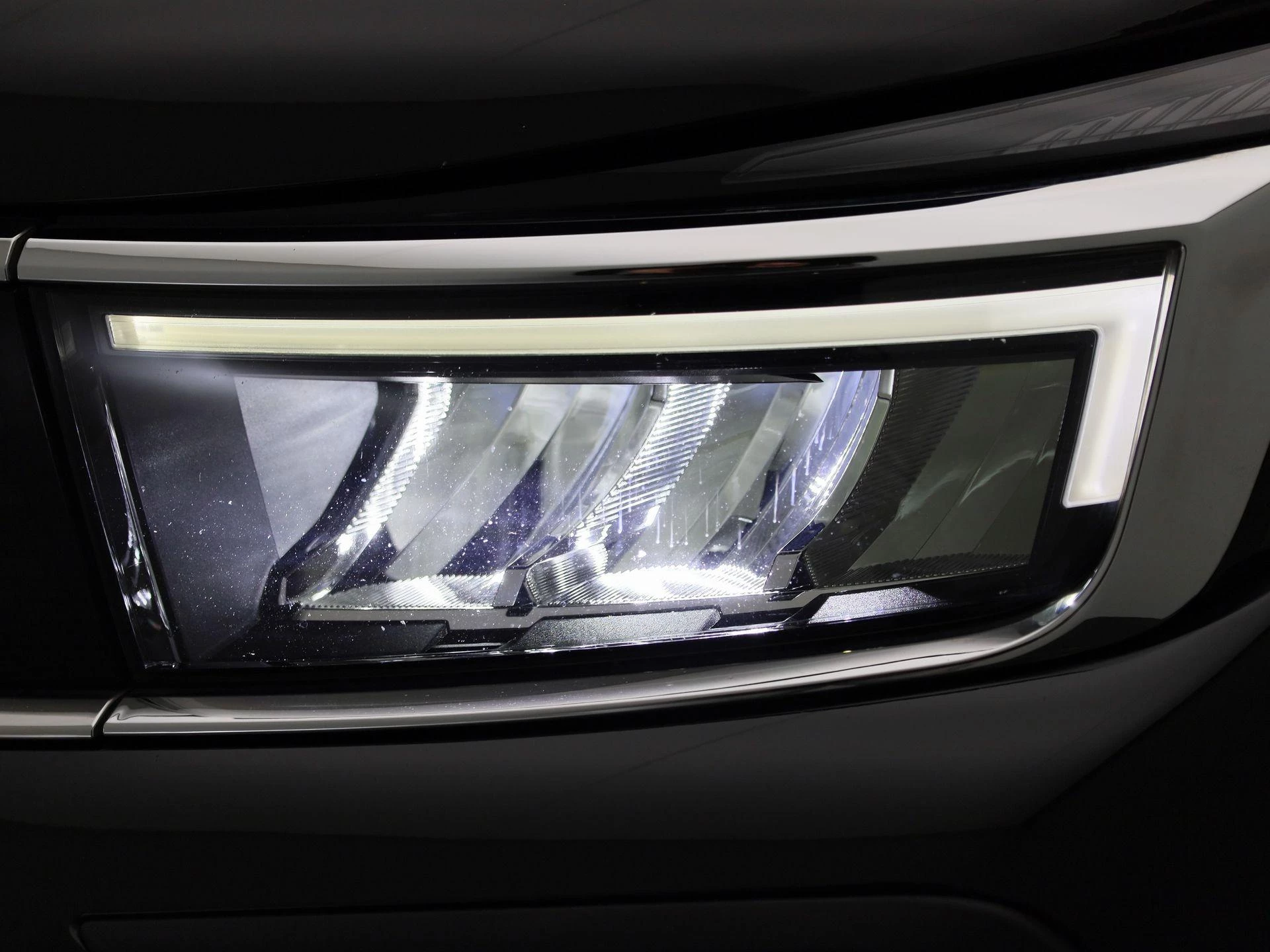 Opel-Grandland-image-12