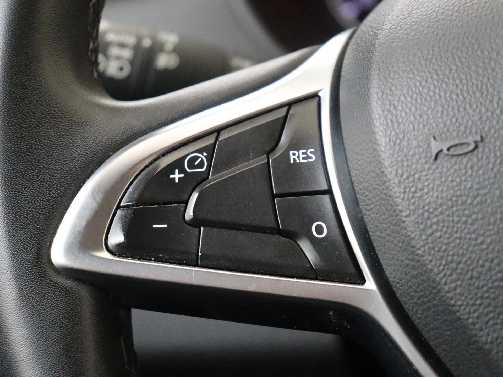 Dacia-Duster-image-15