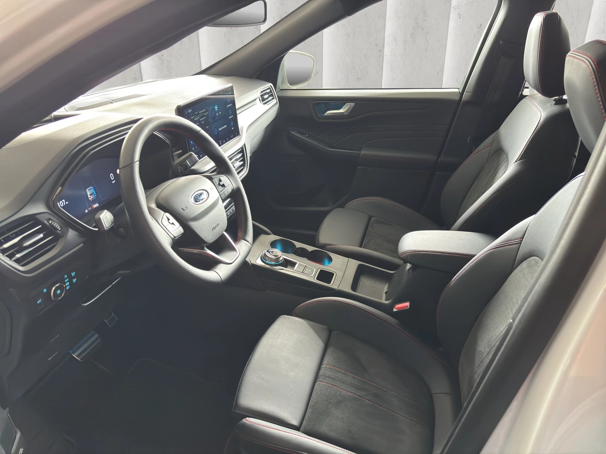 Ford Kuga ST-Line X Aut.*360GRAD*LED-MATRIX*NAVI*GRA*WINTER-PKT.