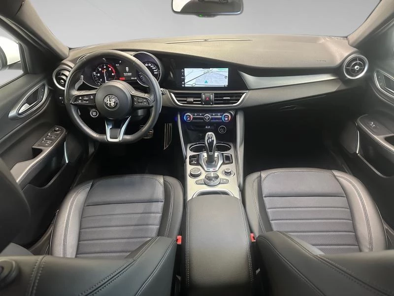 Alfa Romeo-Giulia-image-4