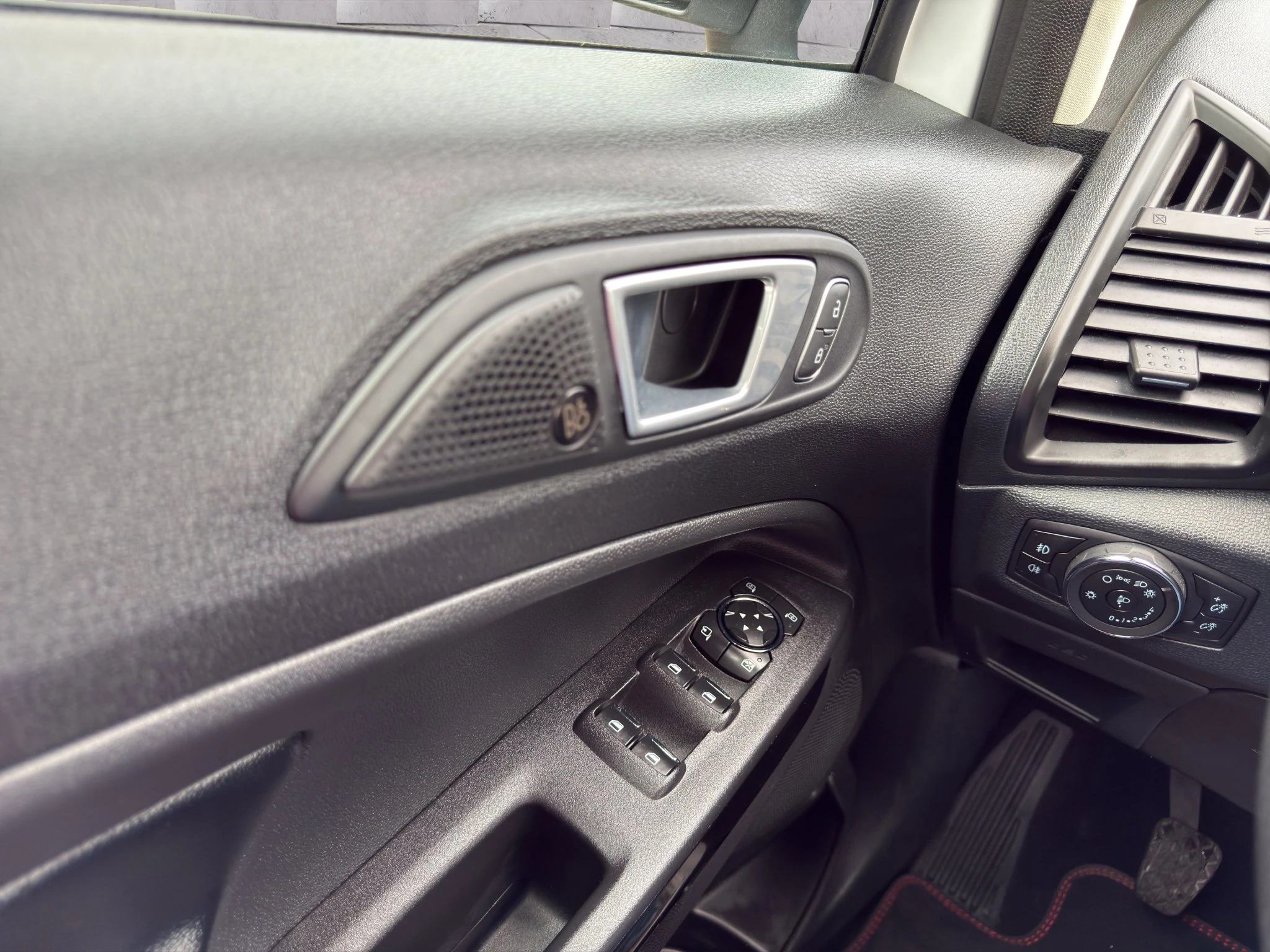Ford-EcoSport-image-15