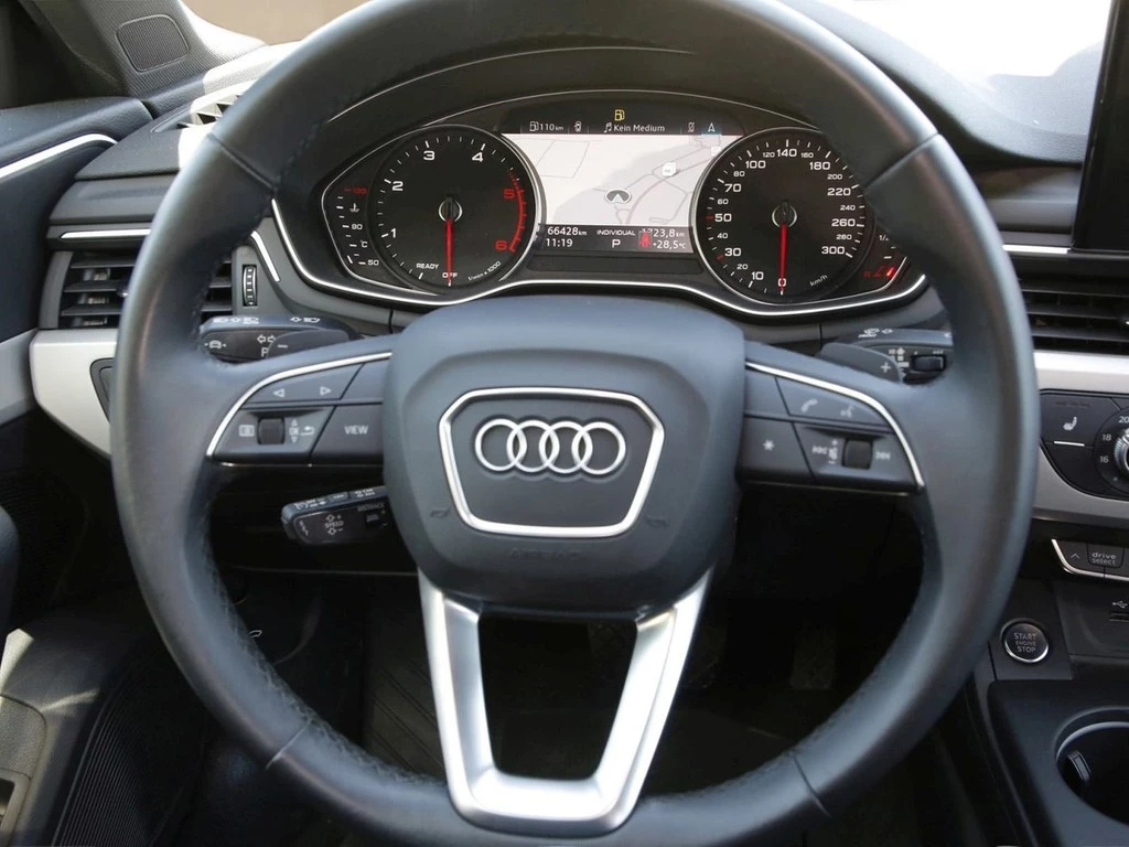 Audi A4 Avant 40 TDI quattro S line PANO*AHK*HuD*NAVI*SHZ*eHeck