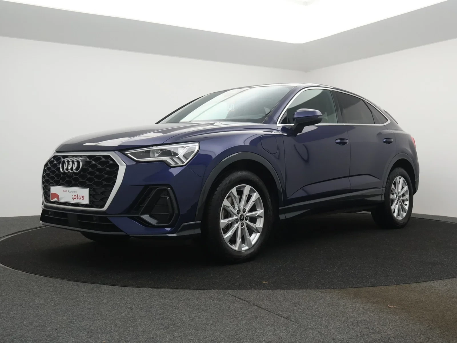 Audi-Q3-image-0