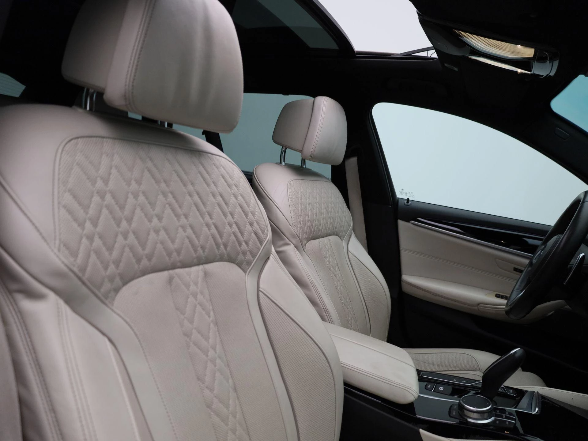 BMW 5 Serie Touring 540i xDrive High Executive