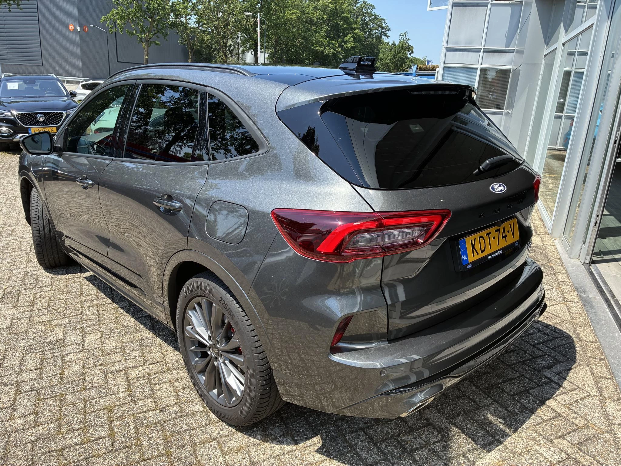 Ford-Kuga-image-2