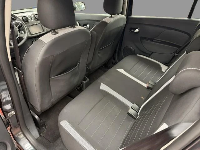 Dacia-Sandero Stepway-image-8