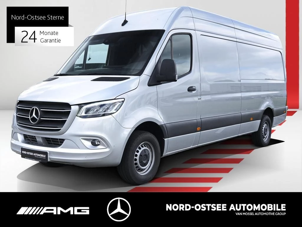 Mercedes-Benz-Sprinter-image-0