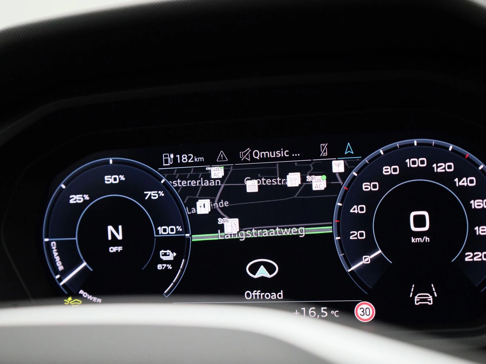 Audi-Q4 e-tron-image-23