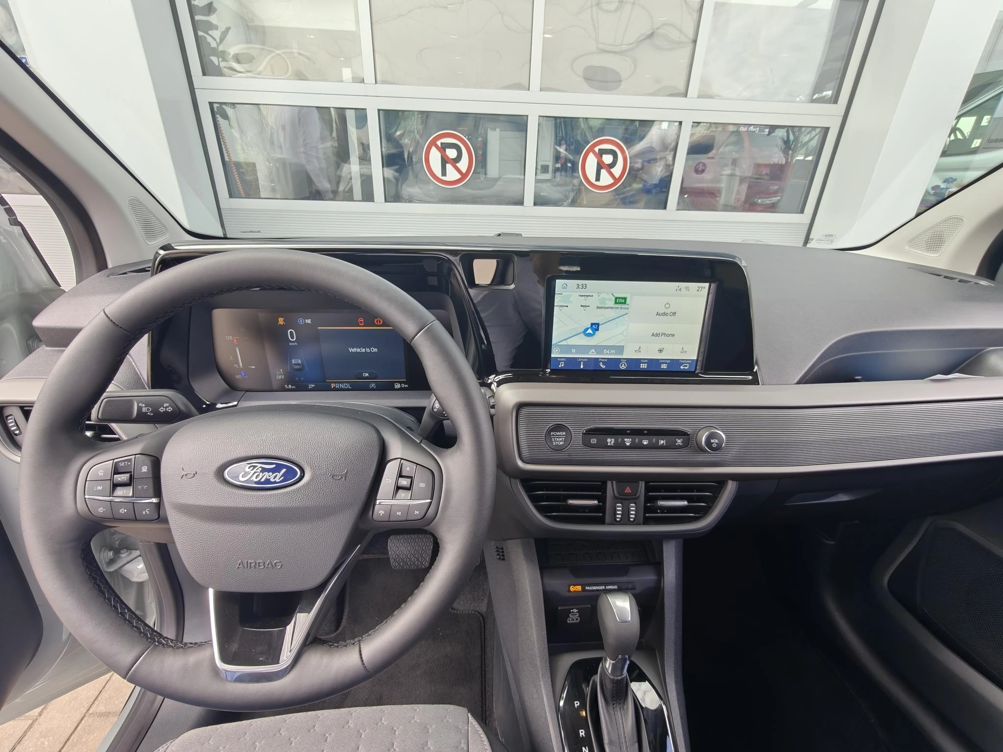 Ford-Tourneo Courier-image-13