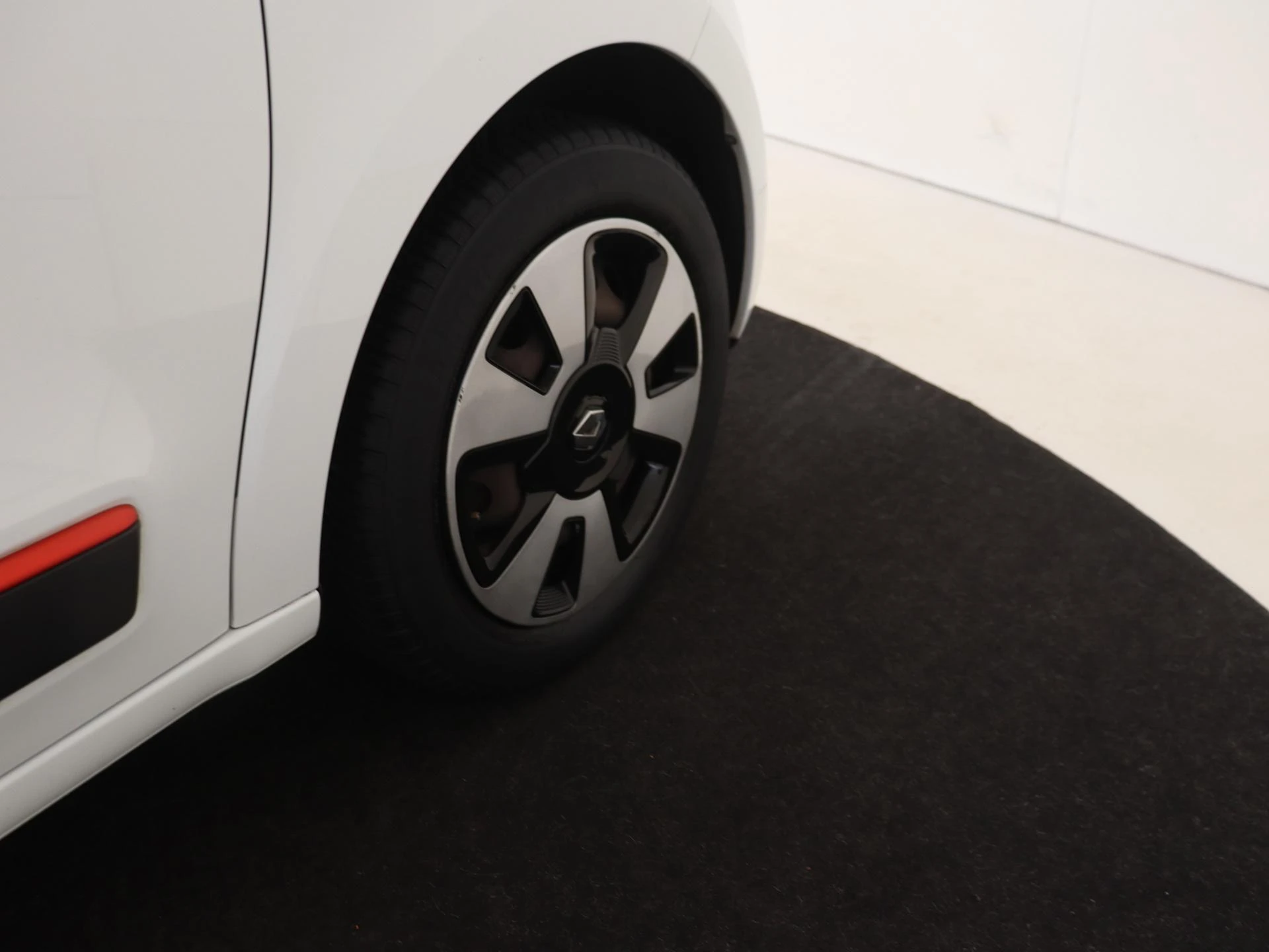 Renault-Twingo-image-26