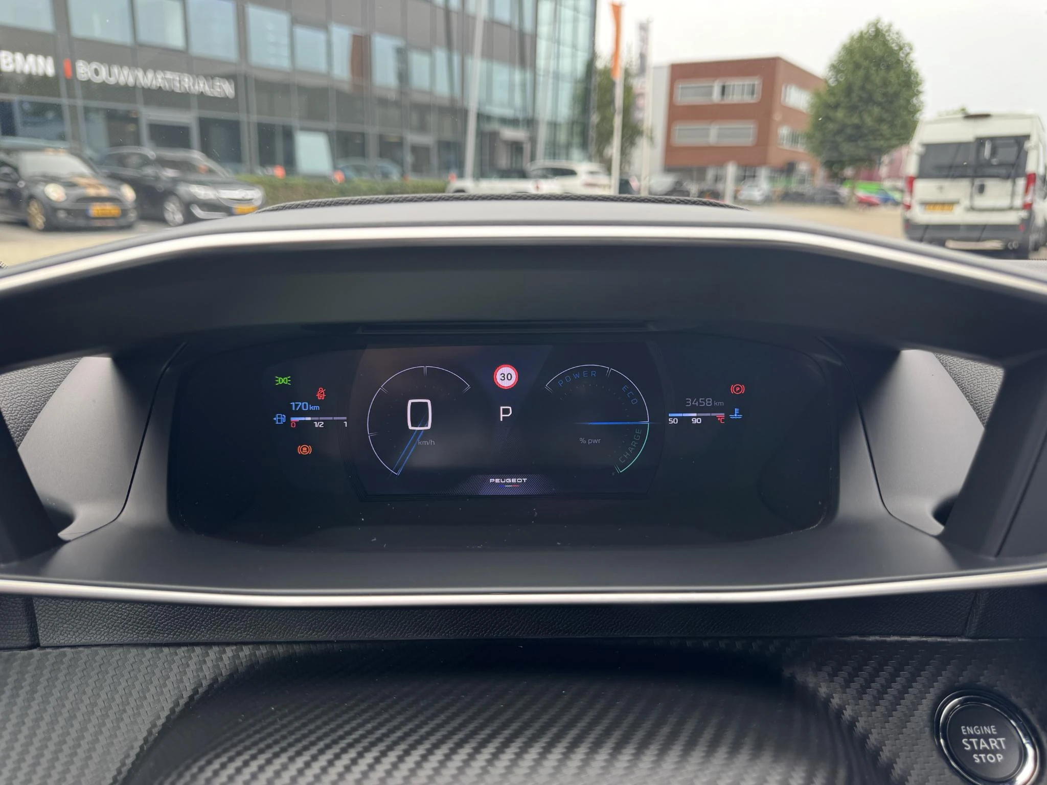 Peugeot-208-image-19