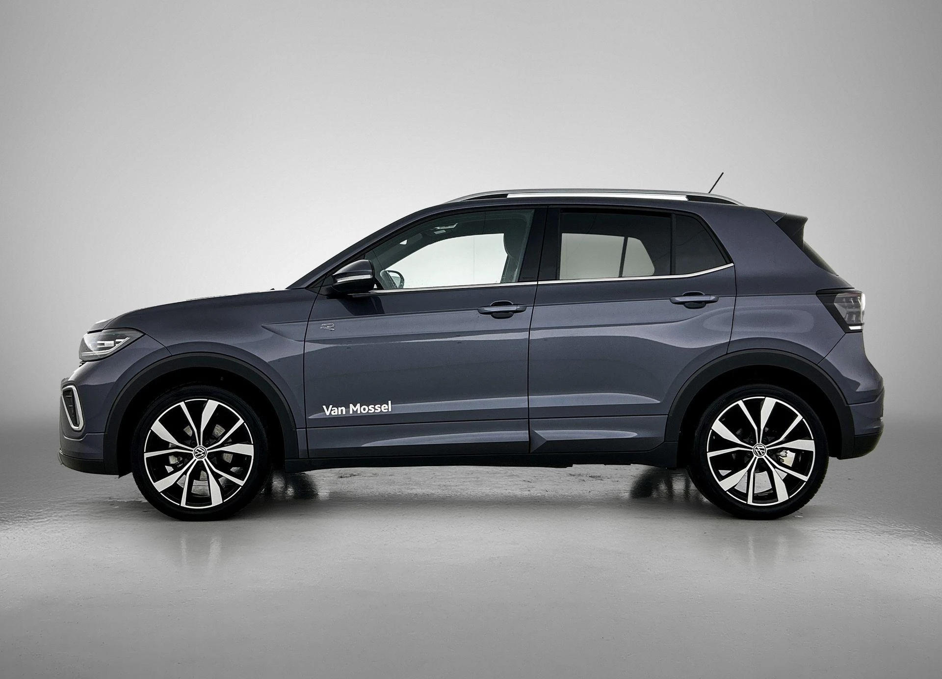 Volkswagen-T-Cross-image-1
