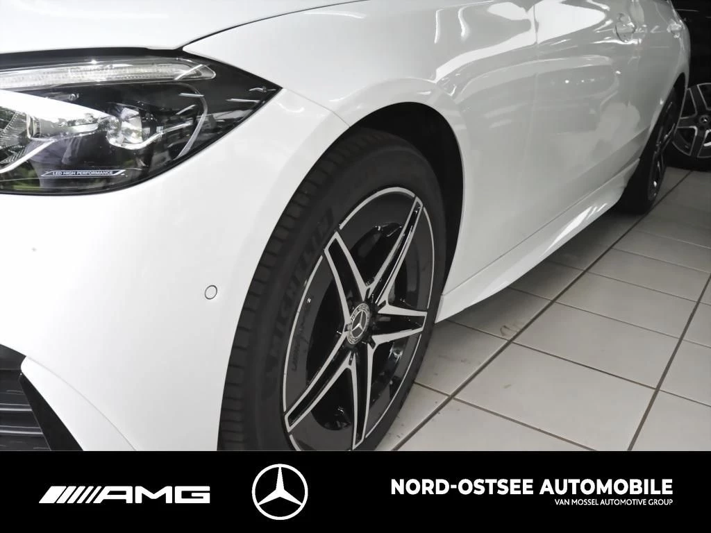Mercedes-Benz C-Klasse 300 e AMG ADVANCED NIGHT VERKEHRSZ.-ASSIST AMG LineW206 C 300 e AMG ADVANCED NIGHT VERKEHRSZ.-ASSIST AMG Line