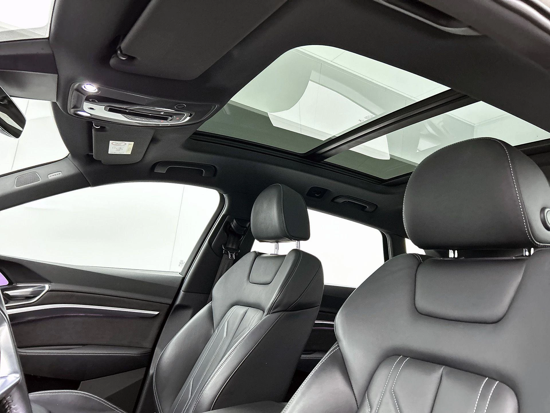 Audi-e-tron-image-10