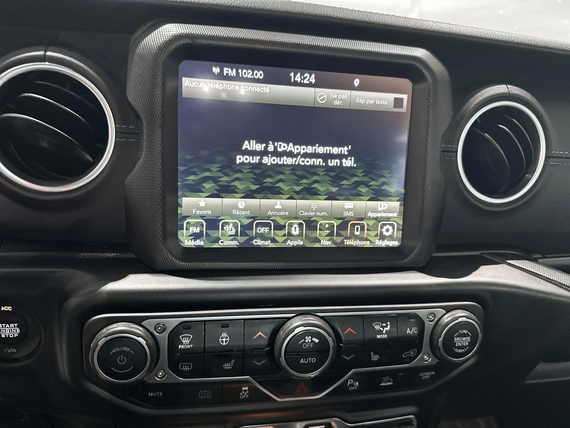 Jeep-Wrangler-image-11