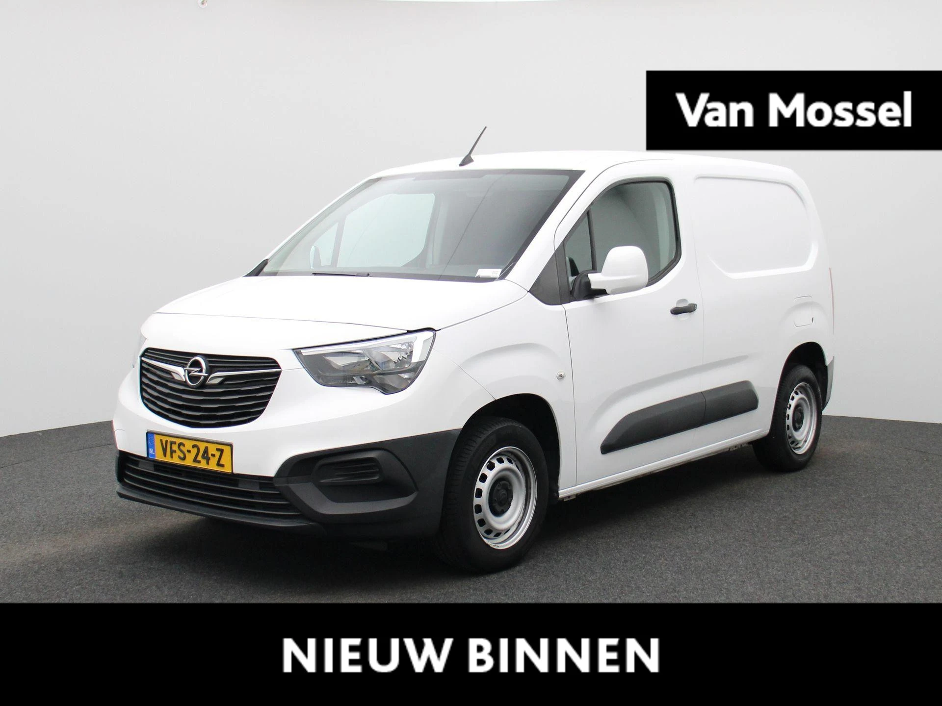 Opel-Combo-image-0