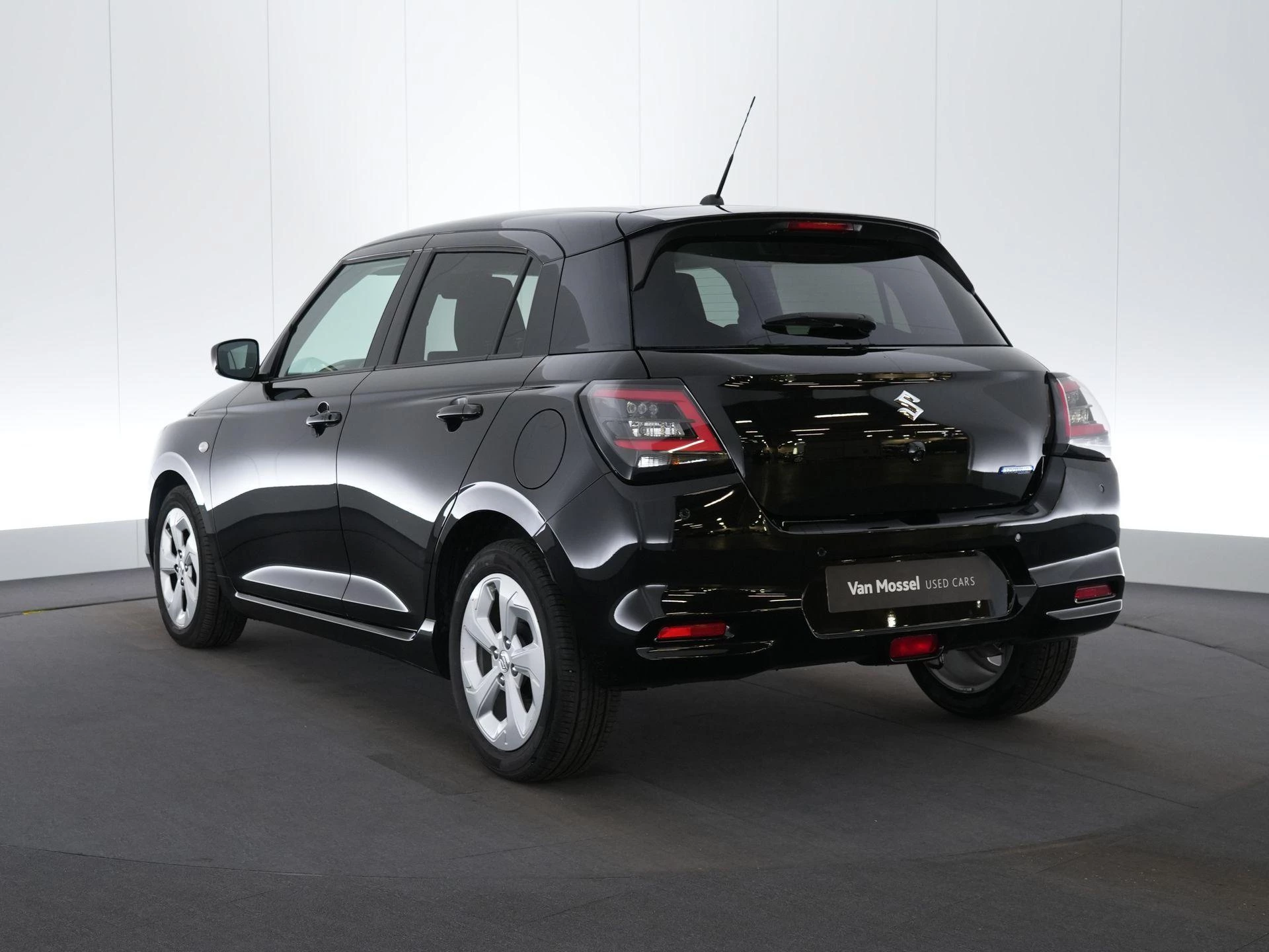 Suzuki Swift New SWIFT 5D 1.2 GL+ CVT SWI-24