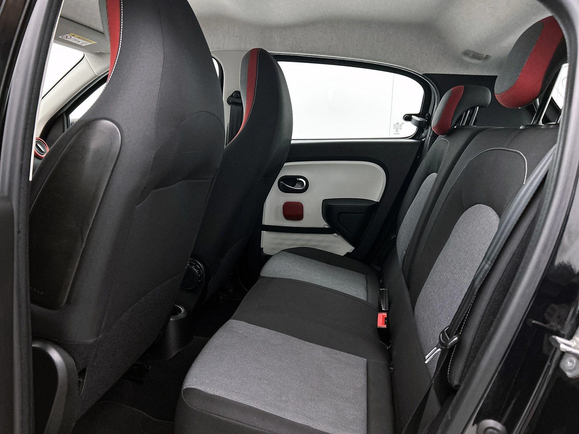 Renault-Twingo-image-26