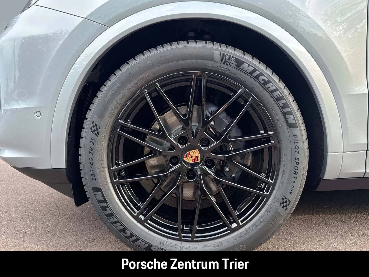 Porsche-Cayenne-image-7