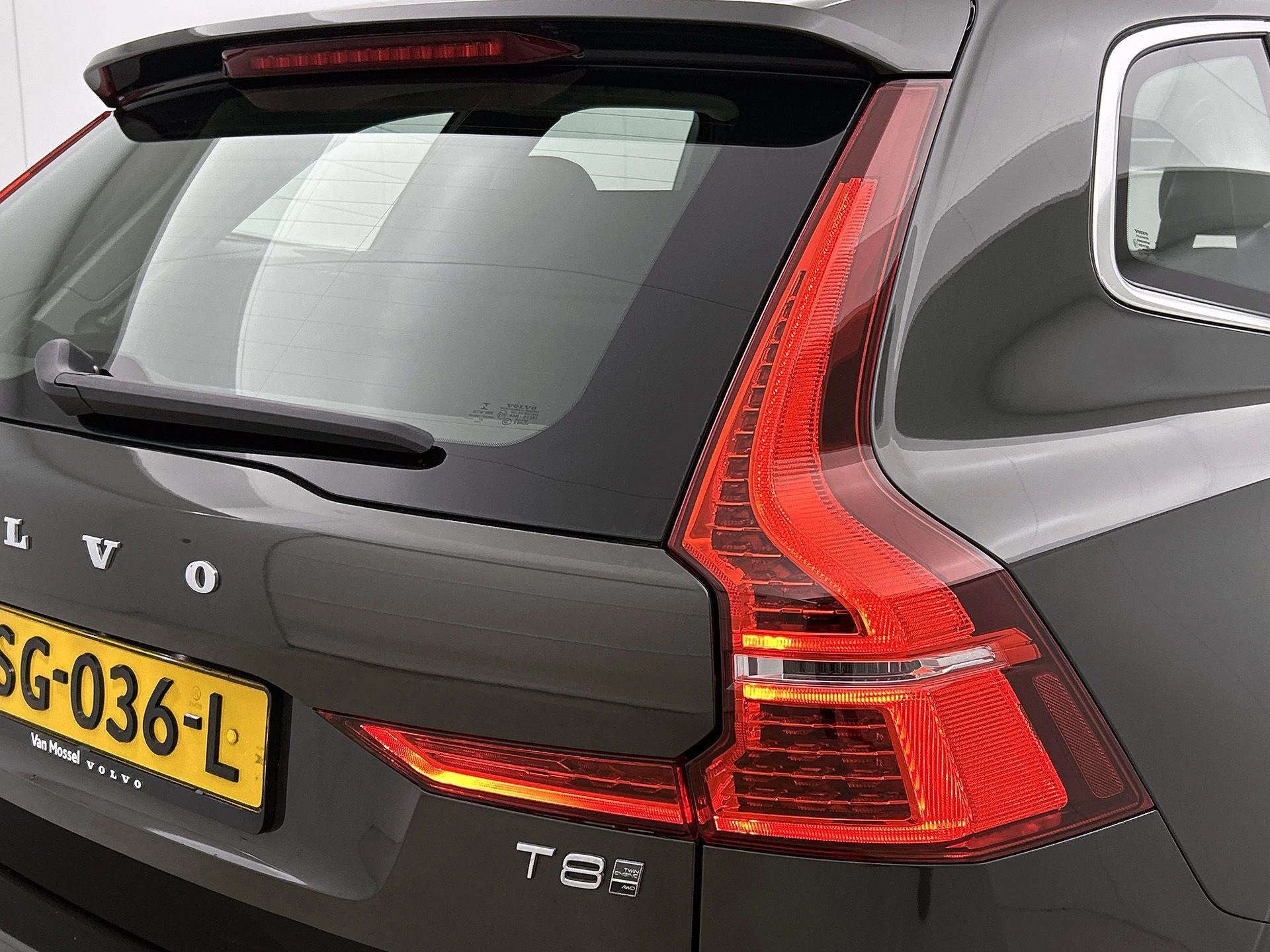 Volvo-XC60-image-11