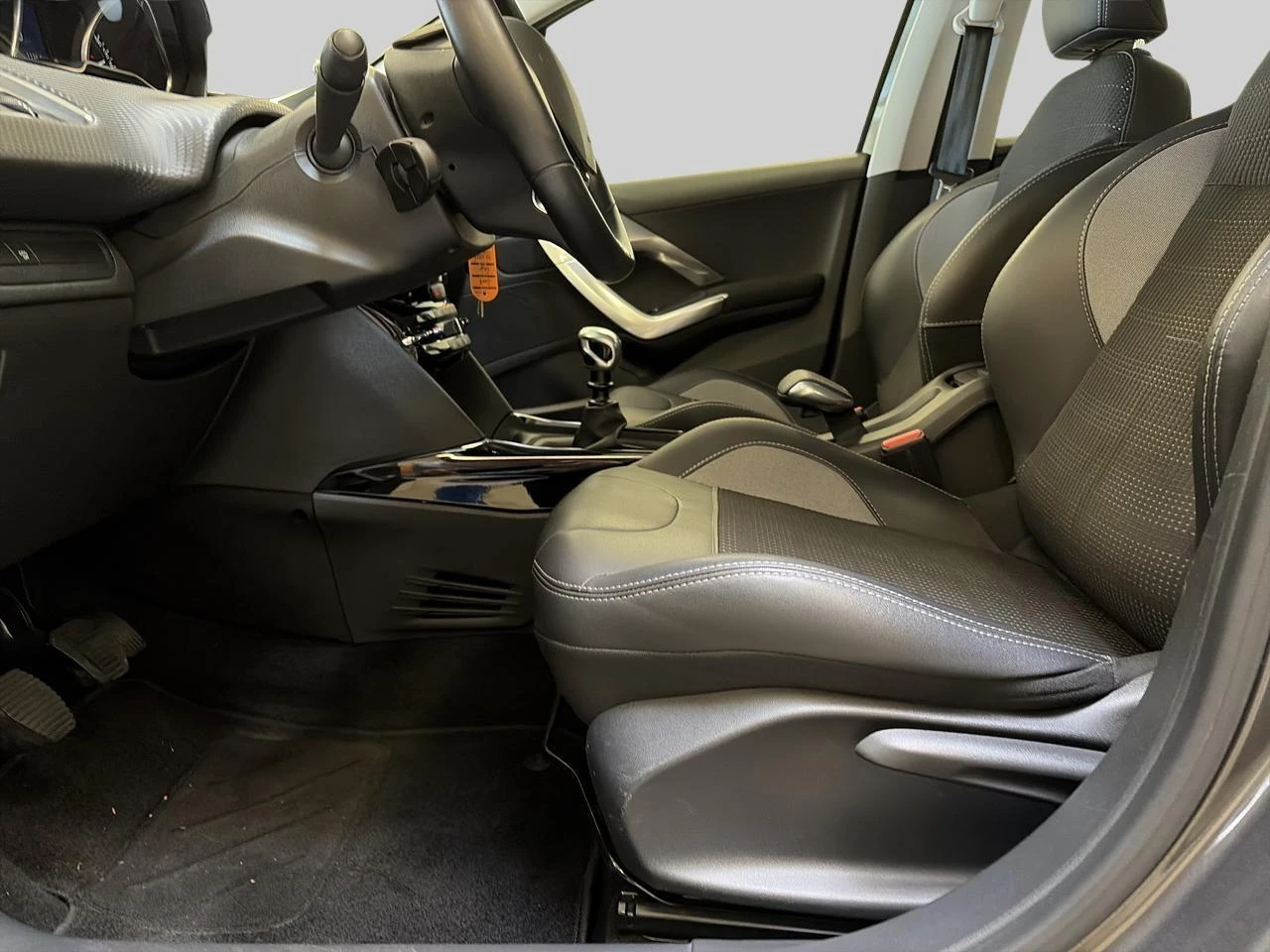 Peugeot-2008-image-16