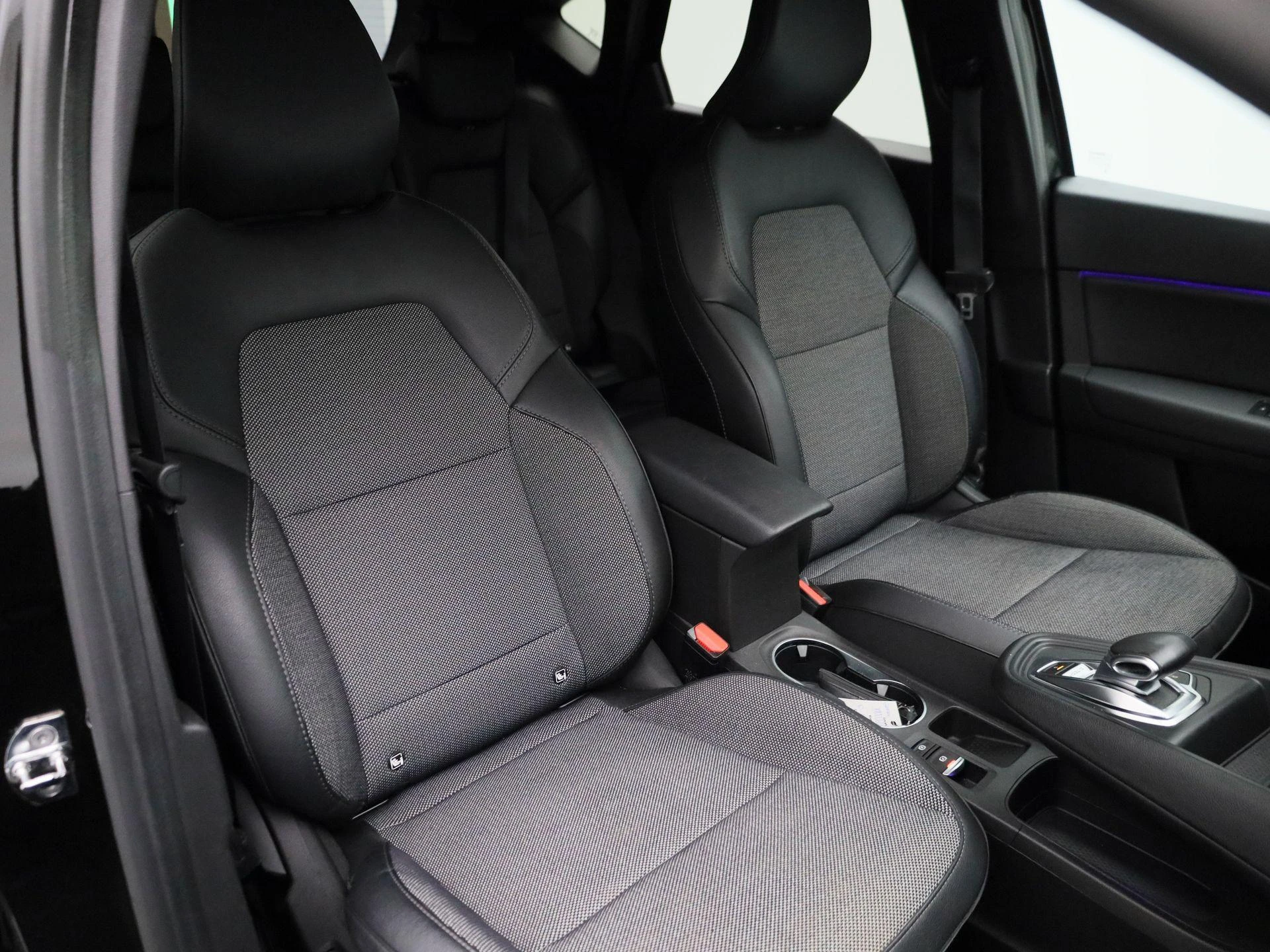 Renault Captur 1.6 E-Tech Hybrid 145 Rive Gauche