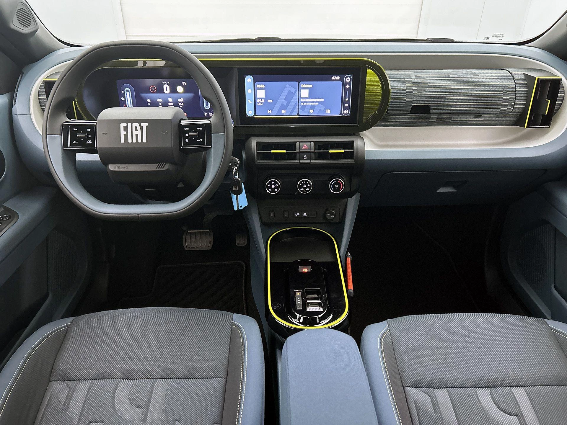 Fiat Grande Panda 1.2 Hybrid ICON