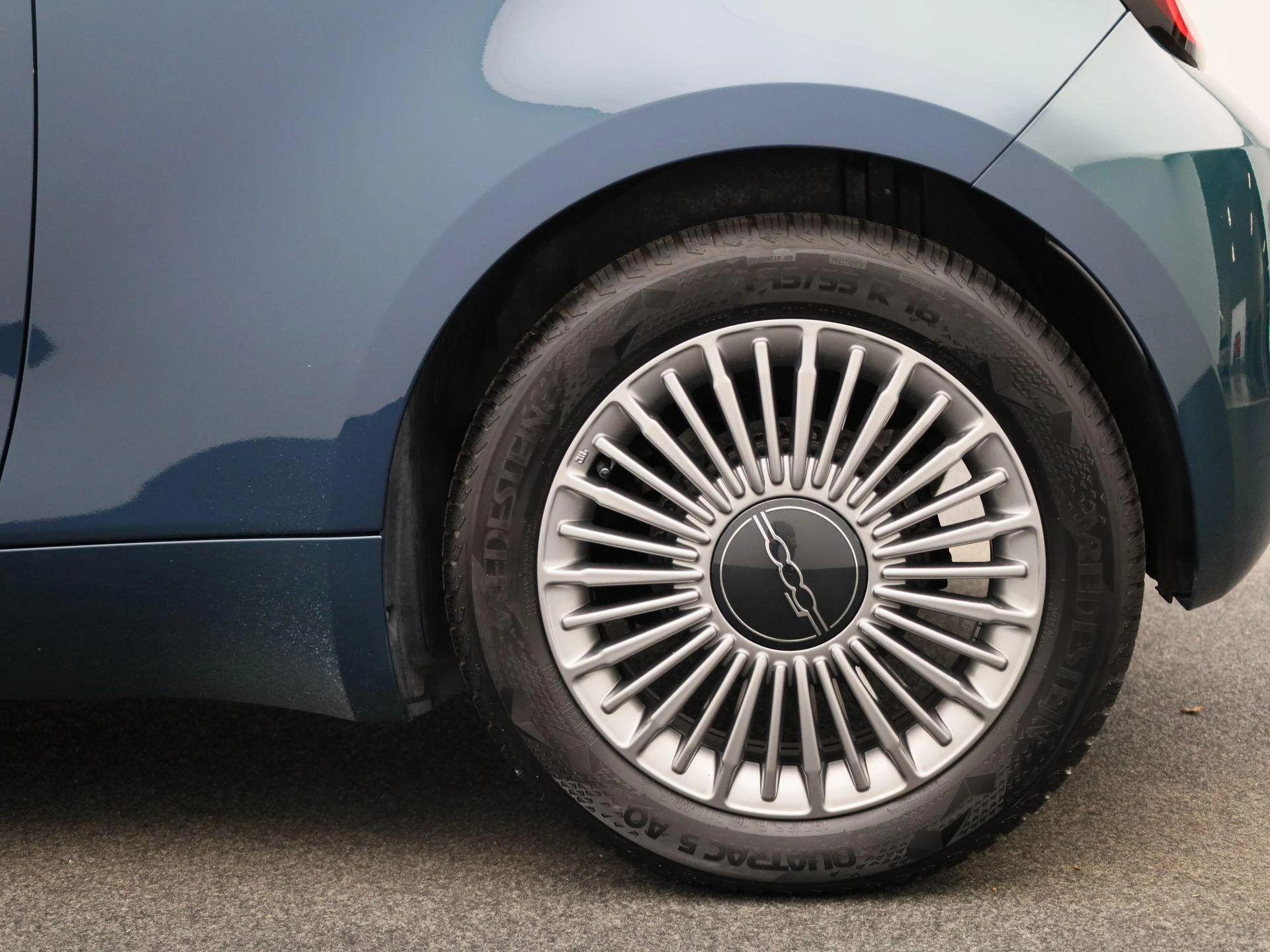 Fiat-500e-image-12