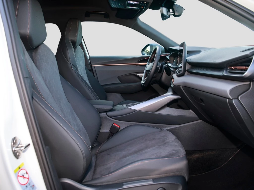 CUPRA Terramar 1.5 TSI e-Hybrid VZ AHK/Matrix/Navi