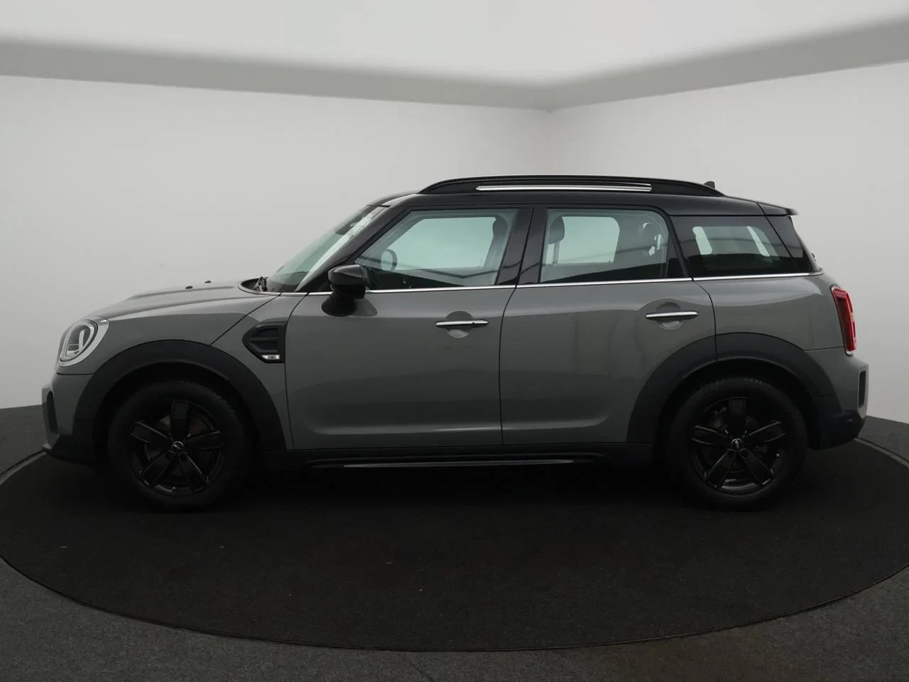 MINI Countryman Mini (F60 LCI) Mini Countryman 1.5 136PK*NAVIPRO*SFEERVERLICHTING*LED*KEYLESSENTRY*TREKHAAK*