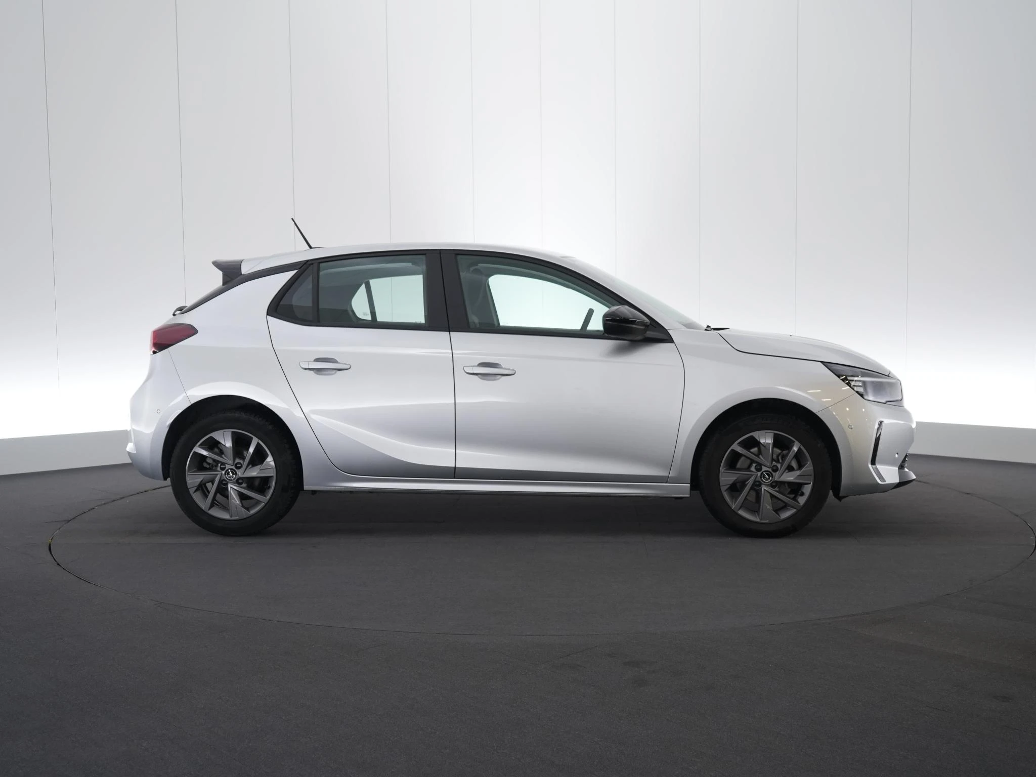 Opel-Corsa-image-4