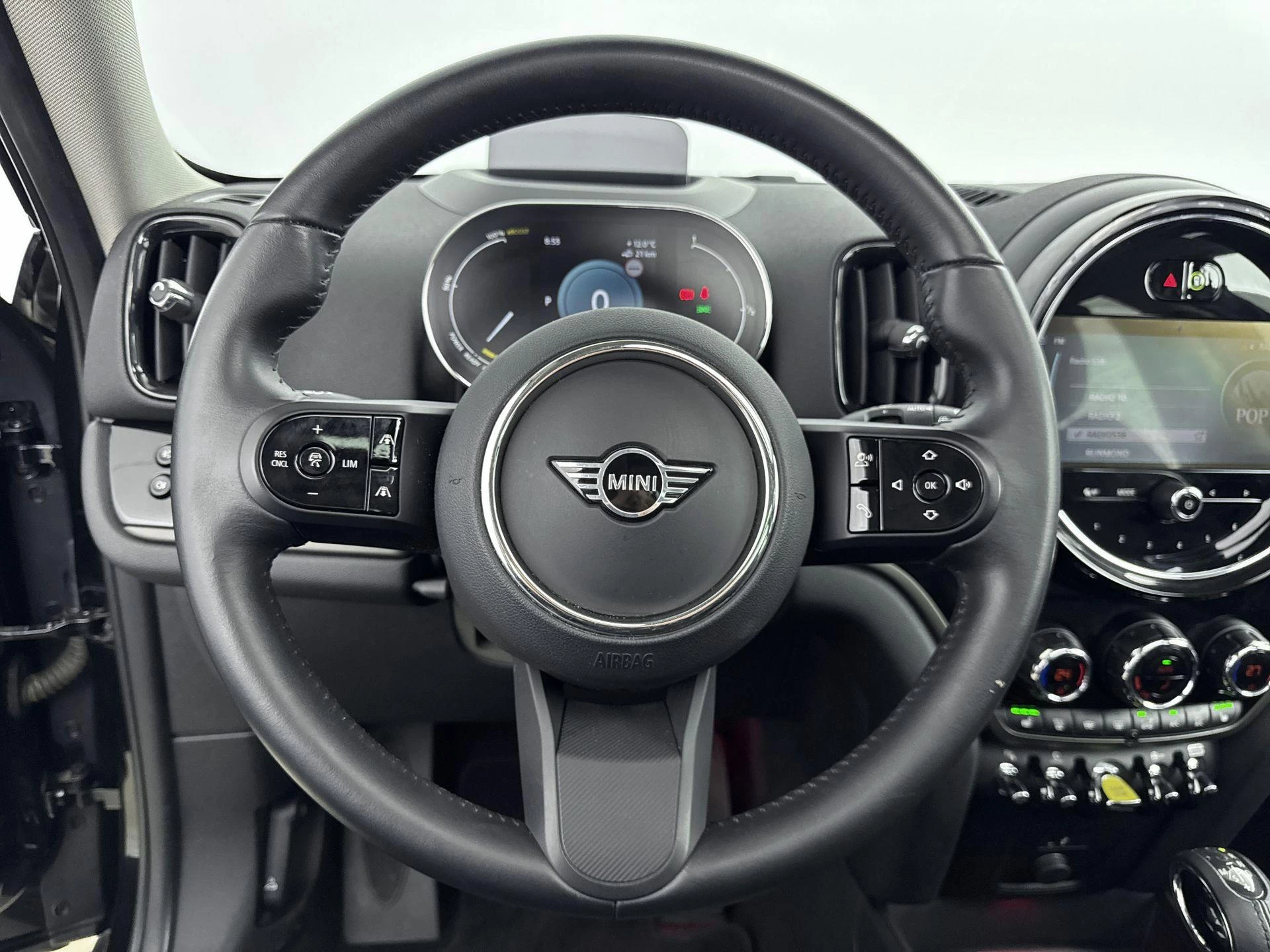 MINI-Countryman-image-27