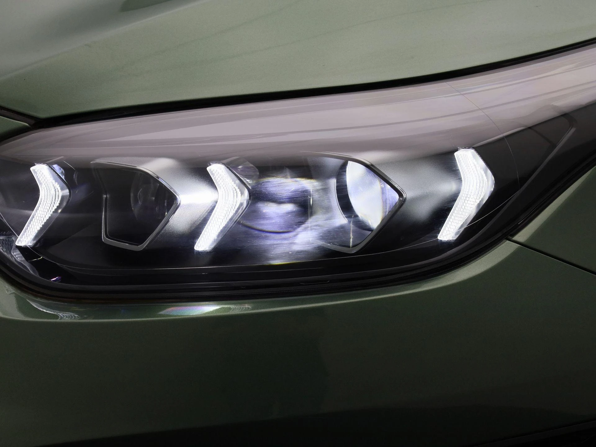 Kia Ceed - 13