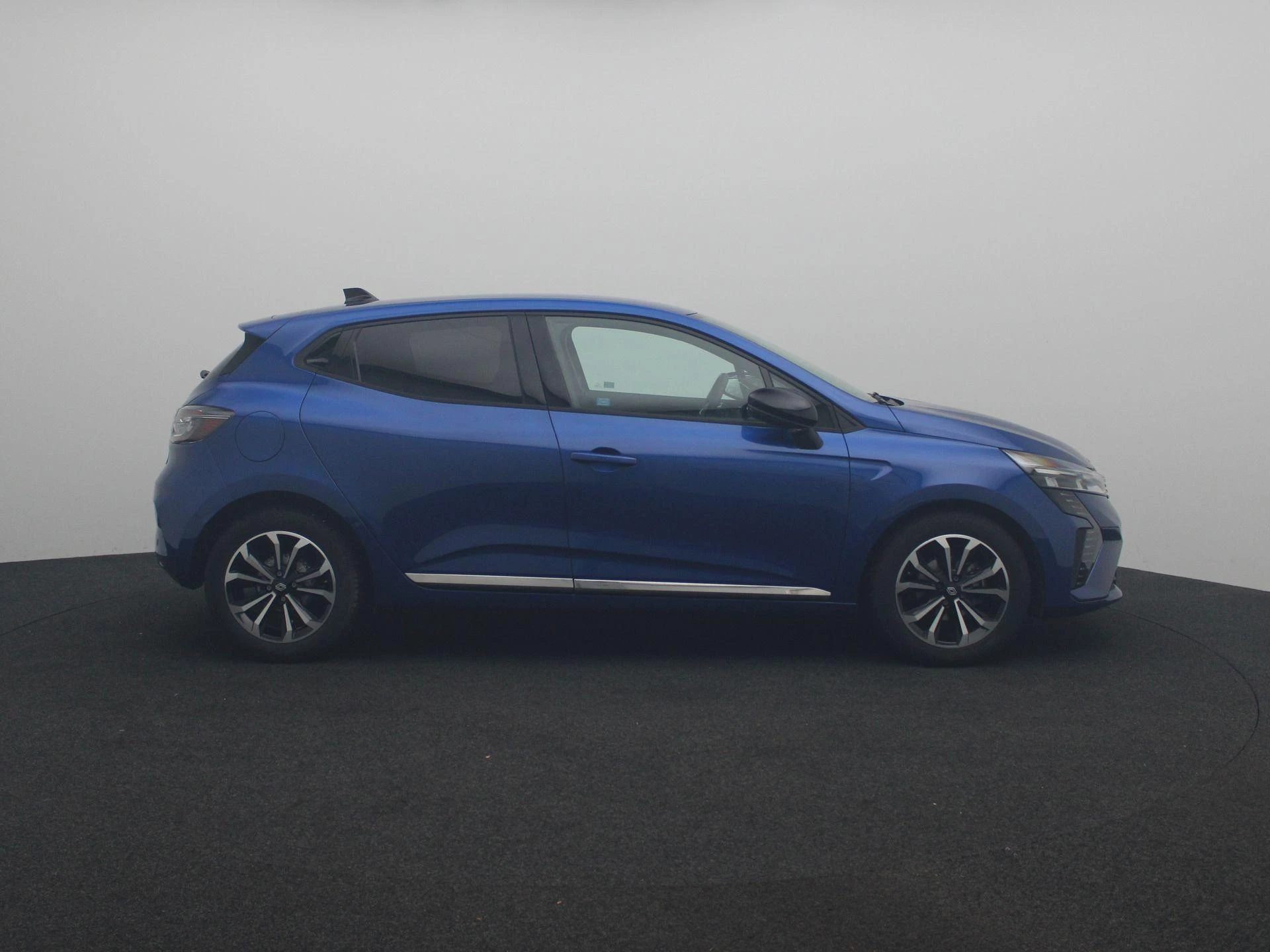 Renault-Clio-image-5
