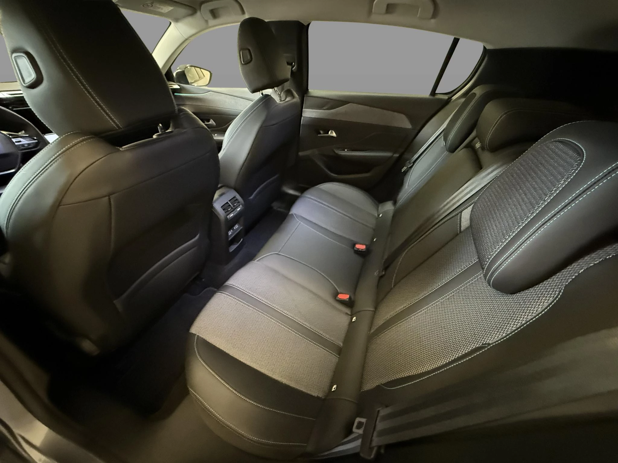 Peugeot-308-image-14