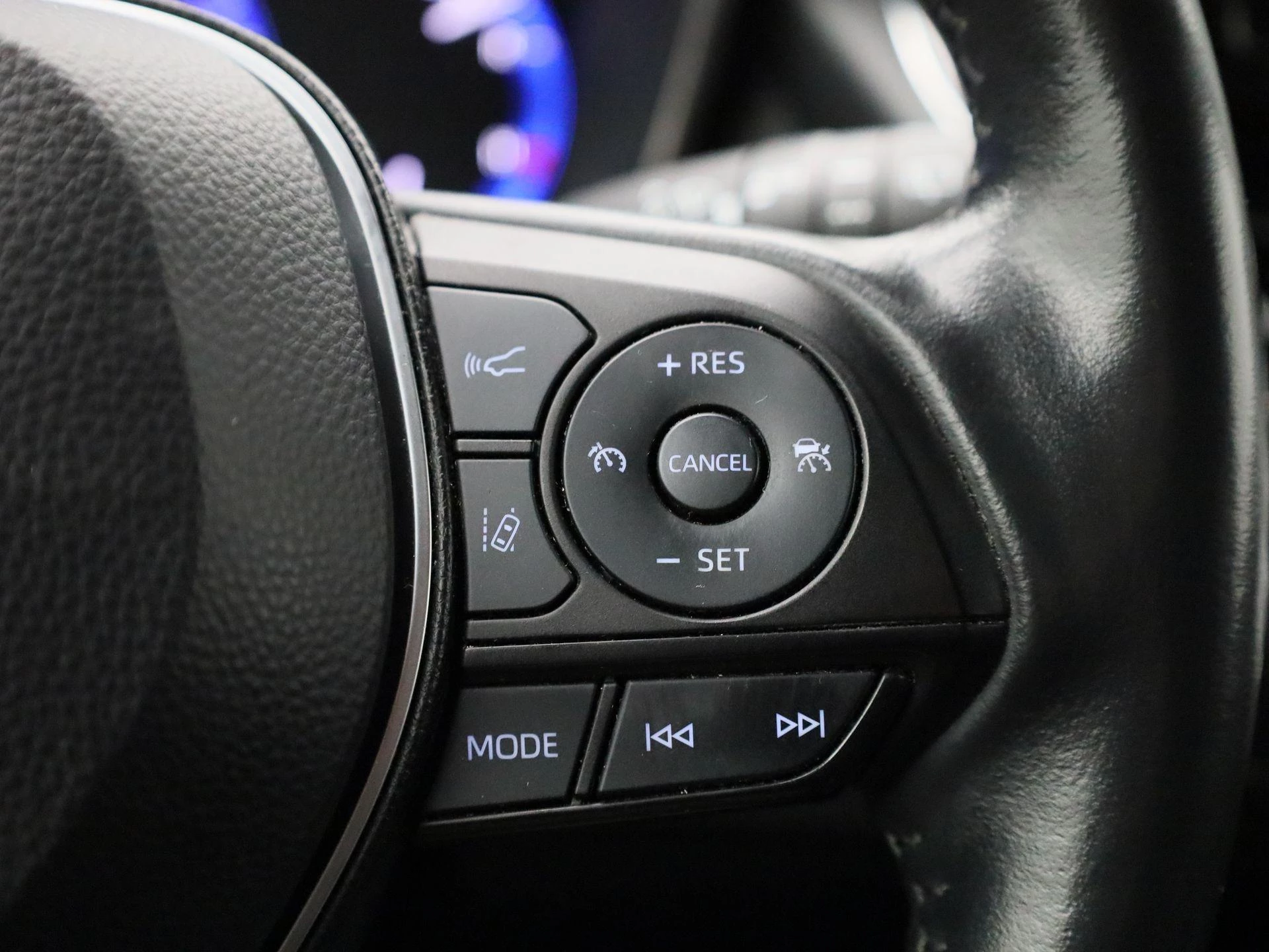 Toyota-Corolla Touring Sports-image-22