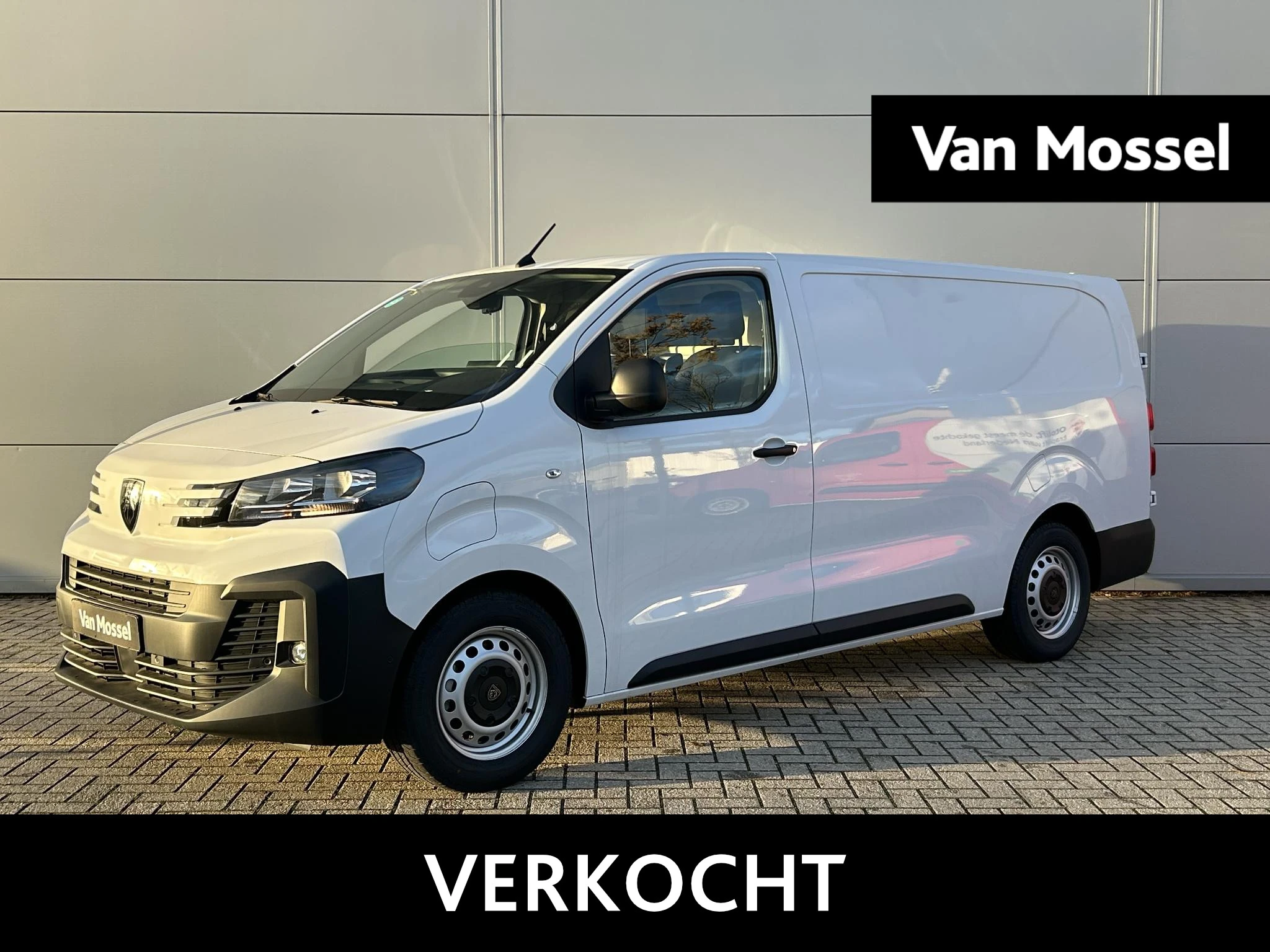 Peugeot-e-Expert-image-0