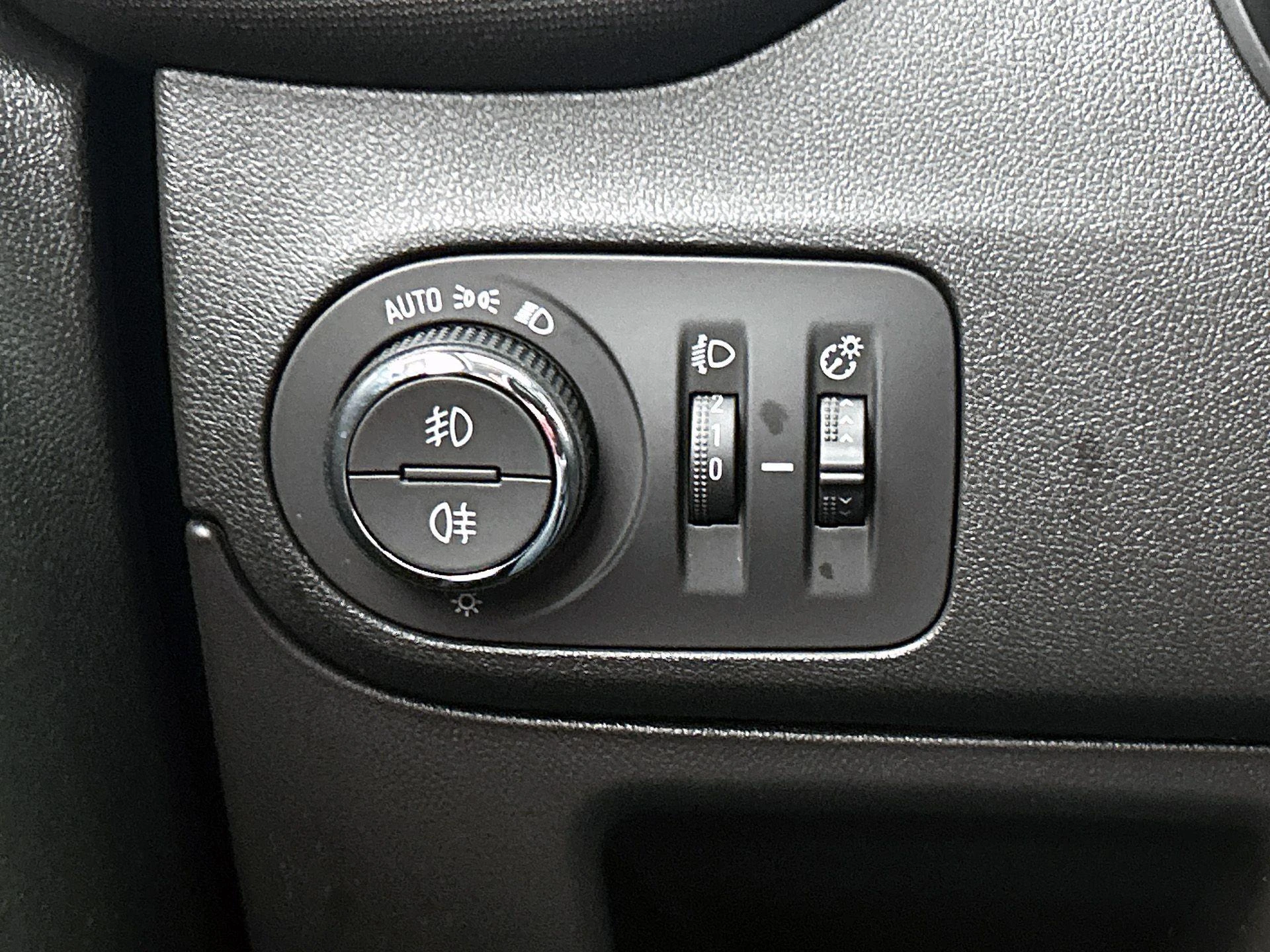 Opel-Crossland-image-8