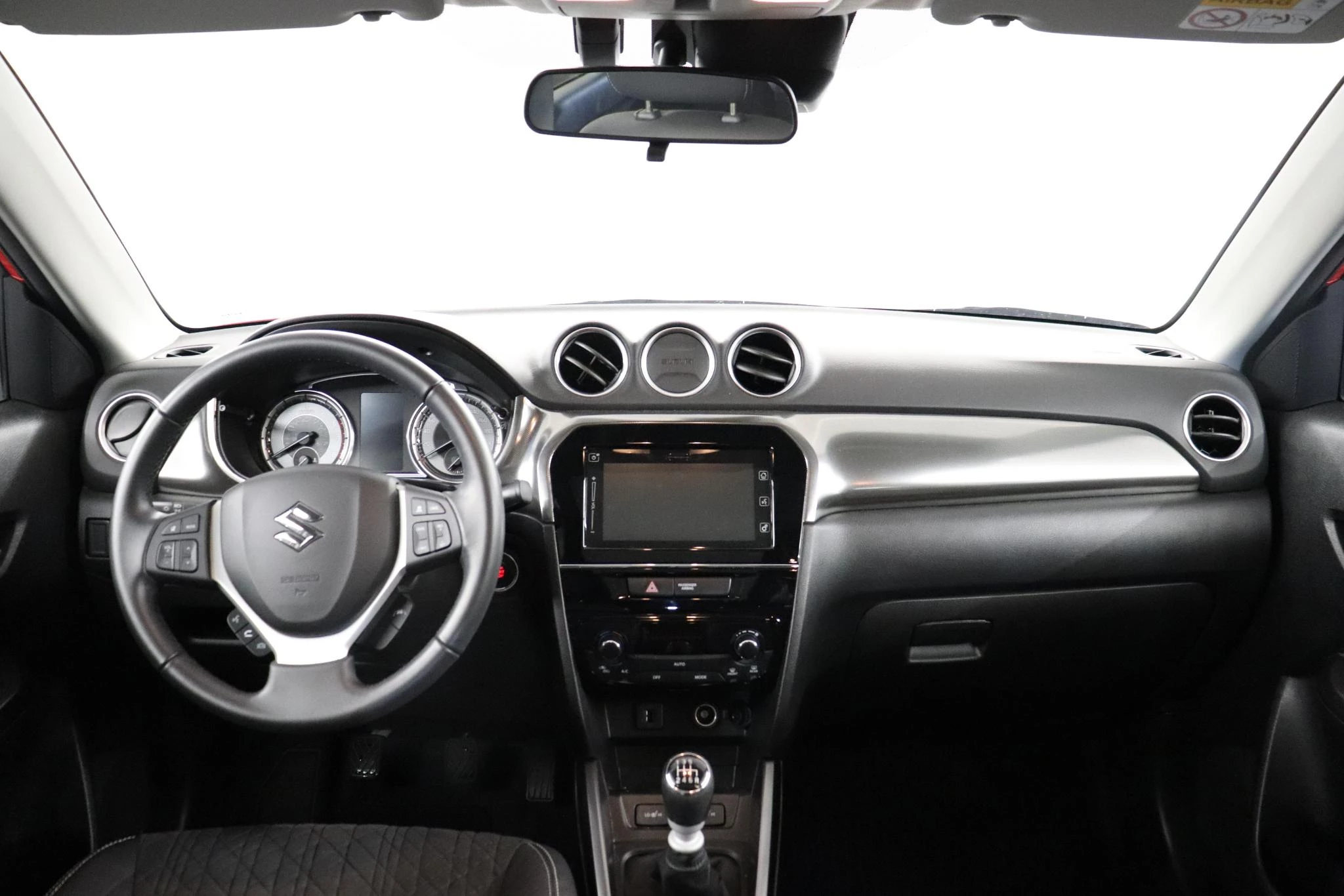 Suzuki-Grand Vitara-image-11