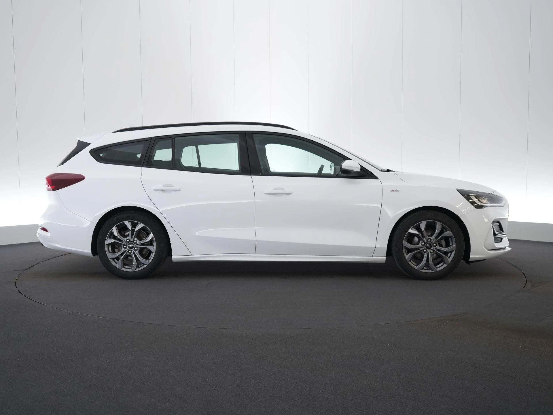 Ford Focus Clipper 1.0i EcoBoost MHEV 92kW ST-Line