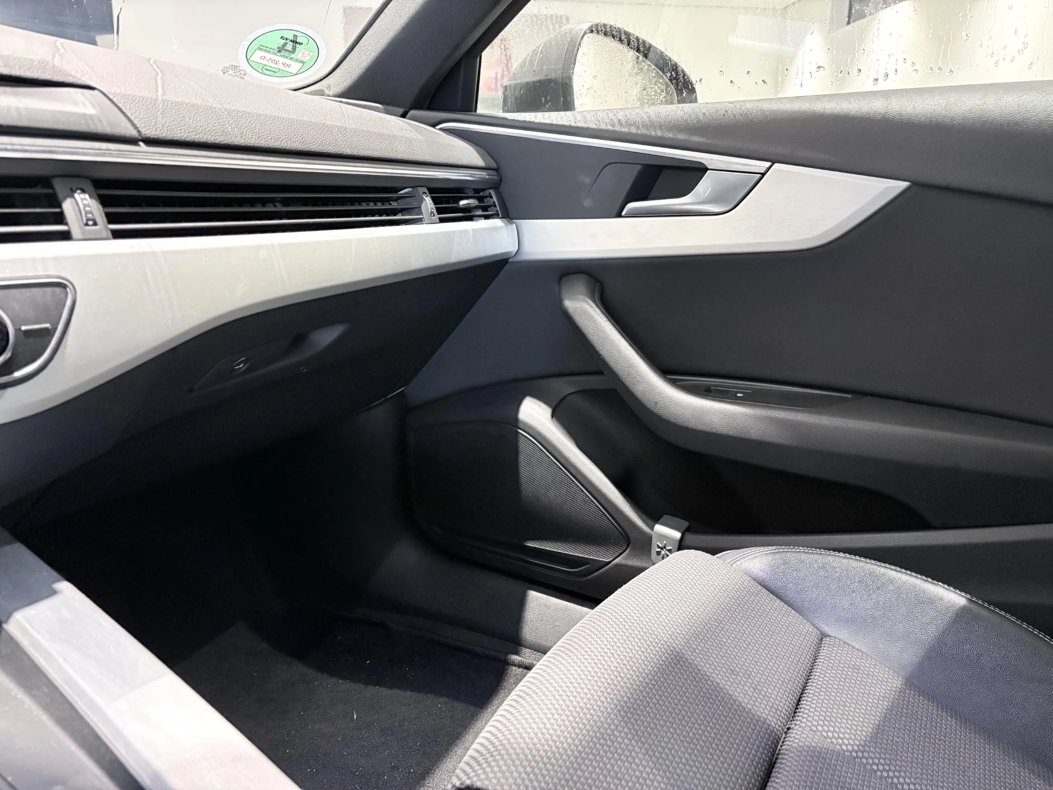 Audi-A4-image-29