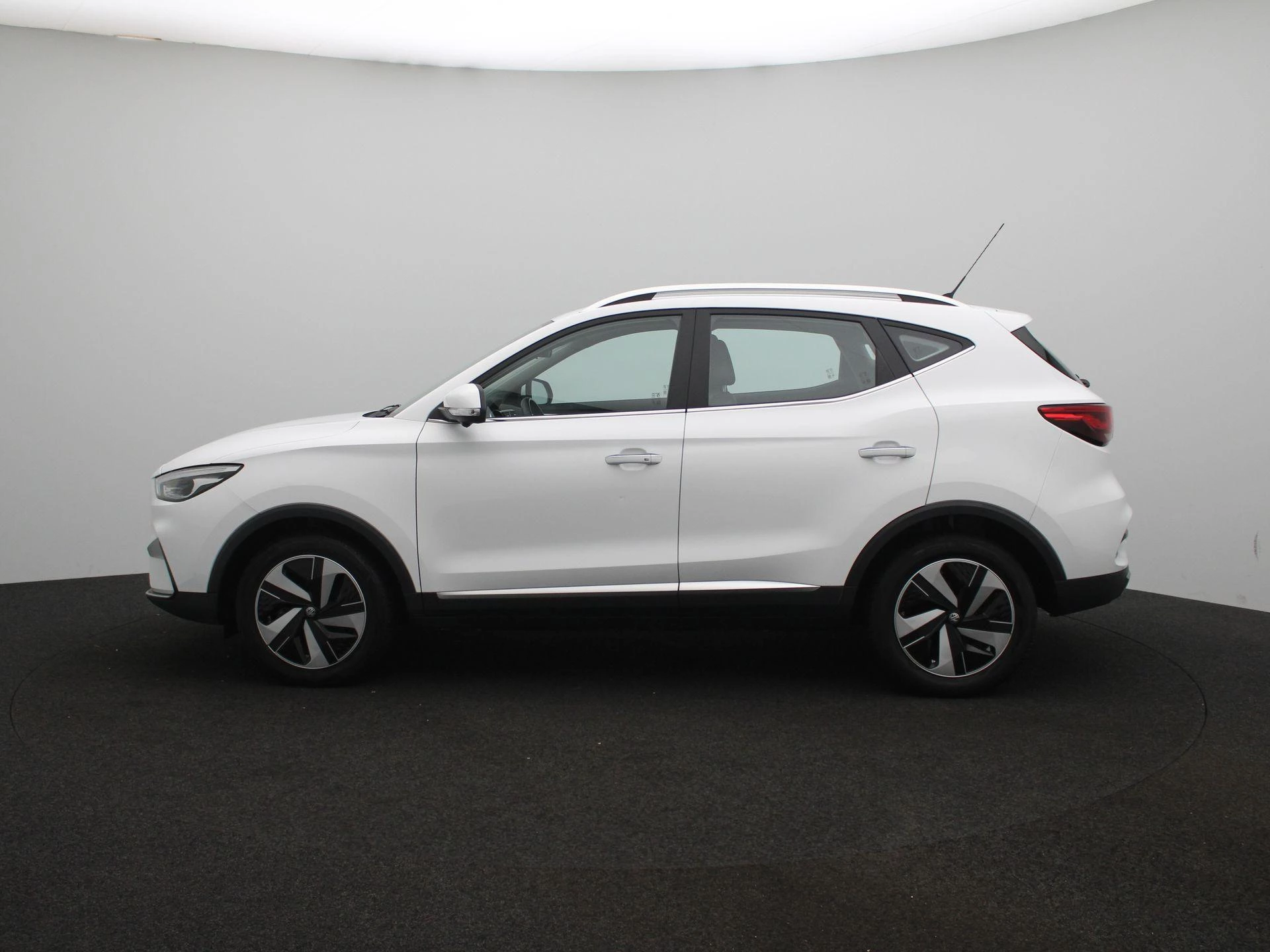 MG ZS EV