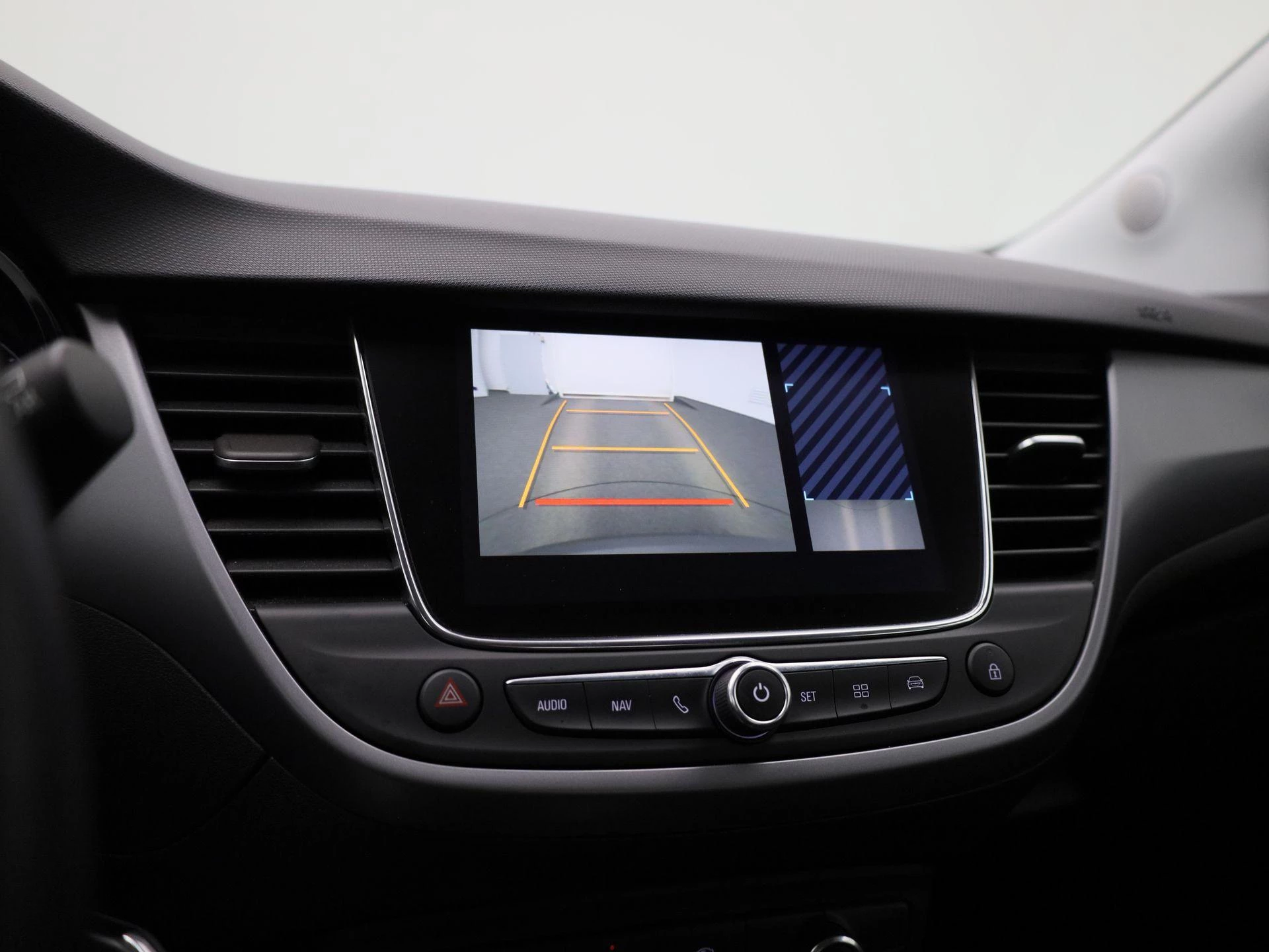 Opel-Crossland-image-14