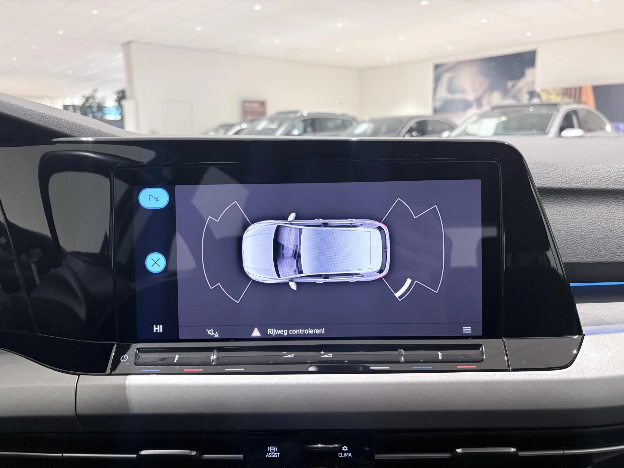 Volkswagen-Golf-image-19