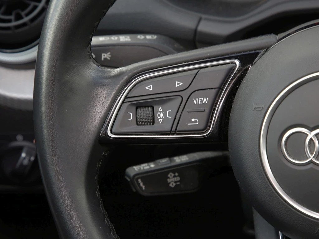 Audi Q2 35 TDI S line NAVI*VIRTUAL*KAMERA*LED*TEMP*SHZ