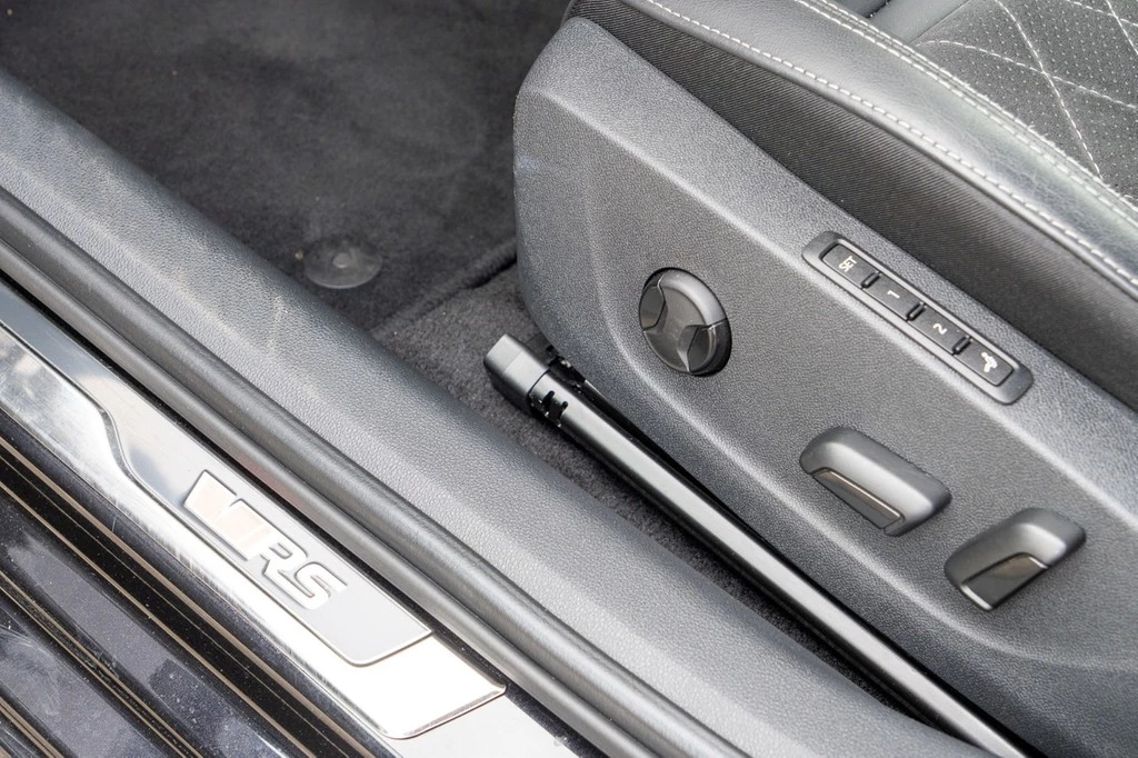 Škoda Octavia Combi RS 2.0 TDI DSG Matrix, Navi