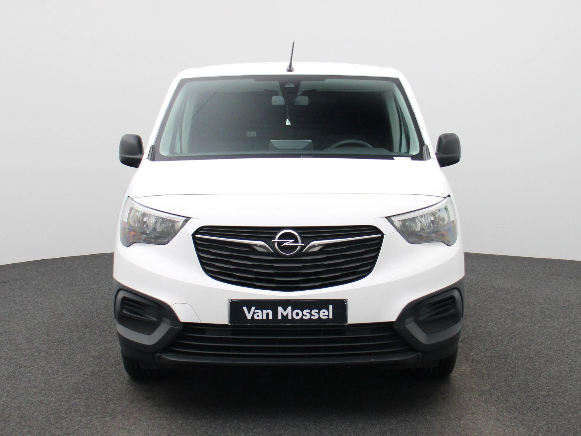 Opel-Combo-image-2