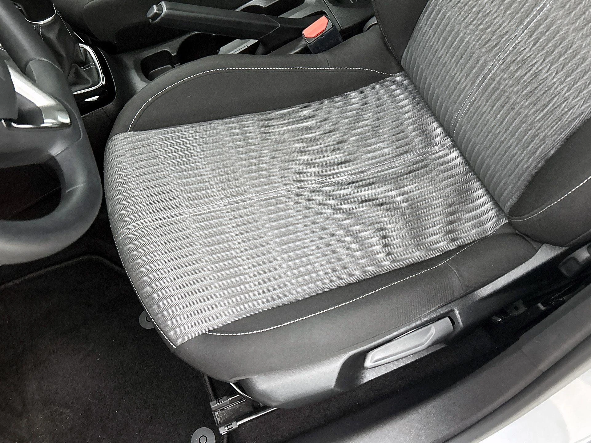 Opel-Corsa-image-13