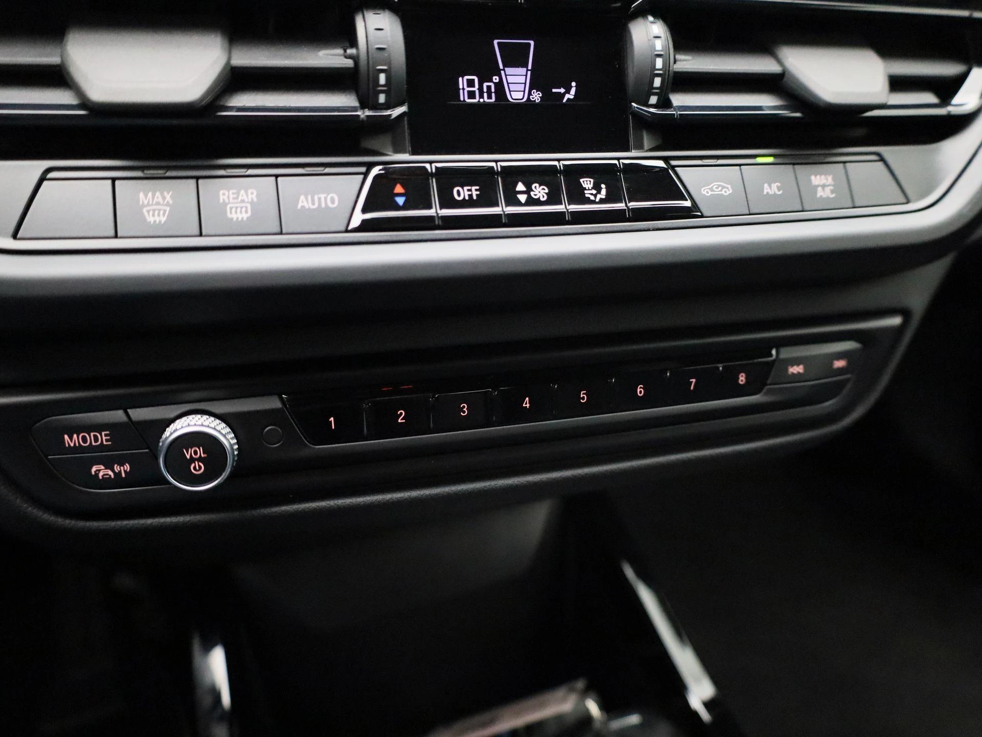 BMW-1 Serie-image-21